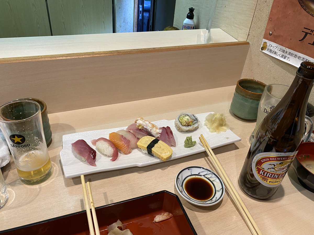 takayuki_des's tweet image. たくさん呑んで&amp;amp;食べて超いい気分😋あれもこれも全て健康な肉体と心が基本❤️ 家族全員が超スーパー健康であることに感謝😊

美人薄命はとんでもない大嘘🤣

#健康家族　#美人薄命 #引き寄せの法則