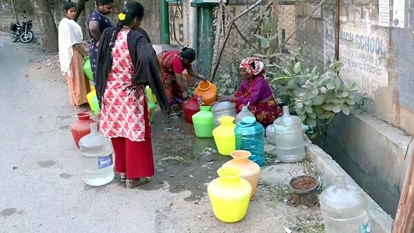 Urgent measures are required to address this critical issue and ensure sustainable water management for the city's growing population. #BengaluruWaterCrisis #UrbanChallenges 🚰🏙️