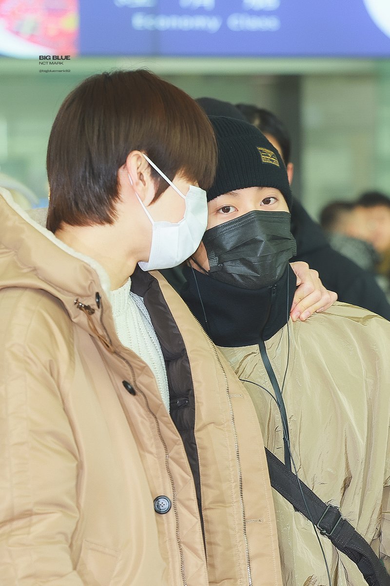 bigbluemark82's tweet photo. 240202 ICN 초롱초롱 고먐미 👀✨
#마크 #MARK #マーク #李马克 https://t.co/WKPAZKD11l