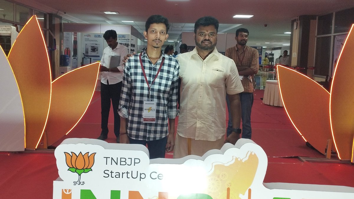 Dreamstar_Mani's tweet image. #InnovateTamilnadu   along with Mr @TenkasiAnanthan
#TNBJPSTARTUPCELL