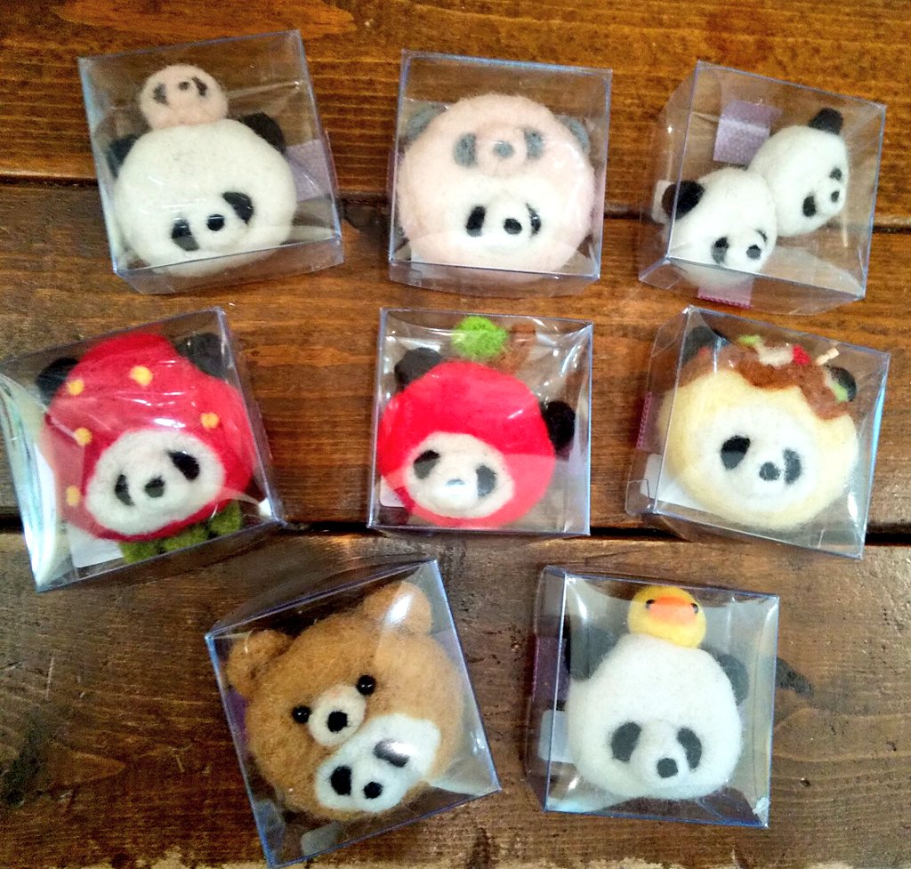 kansaitushin's tweet image. お迎え頂きましたパンダ作品🐼
#つるぴかパンダとふわもこパンダ展 今週日曜日迄です

@moi2_keyco  moimoiさんブローチ通販ご注文頂きました

まだまだ可愛い作品がお待ちしております😊

#moimoi #羊毛フェルト 
#パンダイベント #パンダ好き