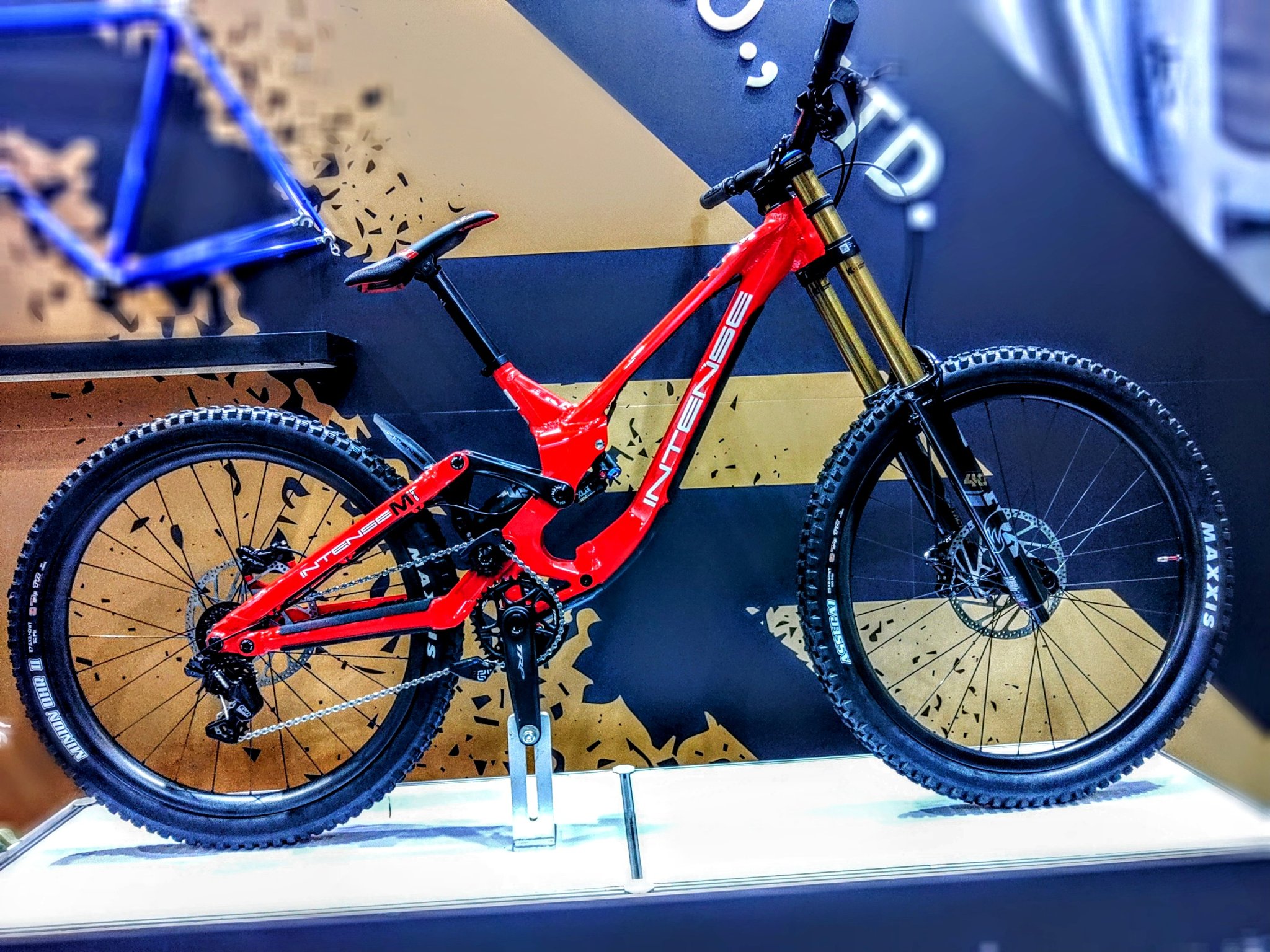 INTENSE M-1フレーム　26インチ INTENSE M-1 frame 26” 520mm mountain bike frameset with rear