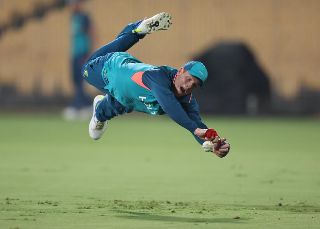 Sometimes we drop them but Effort is the fuel that powers the engine of success, propelling us forward until we reach the destination of our desired results.

 @Sportsnapper71 
@stevesmith49