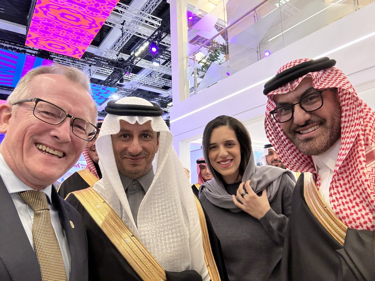 Delighted to be back at ITB Berlin. Here today with Saudi Minister for Tourism H.E. Ahmed Al Khateeb, H.H. Princess Haifa bint Mohammad Al Saud, Vice Minister for Tourism, and CEO of the Saudi Tourism Authority, Fahd Hamidaddin celebrating over 100million tourists to Saudi.