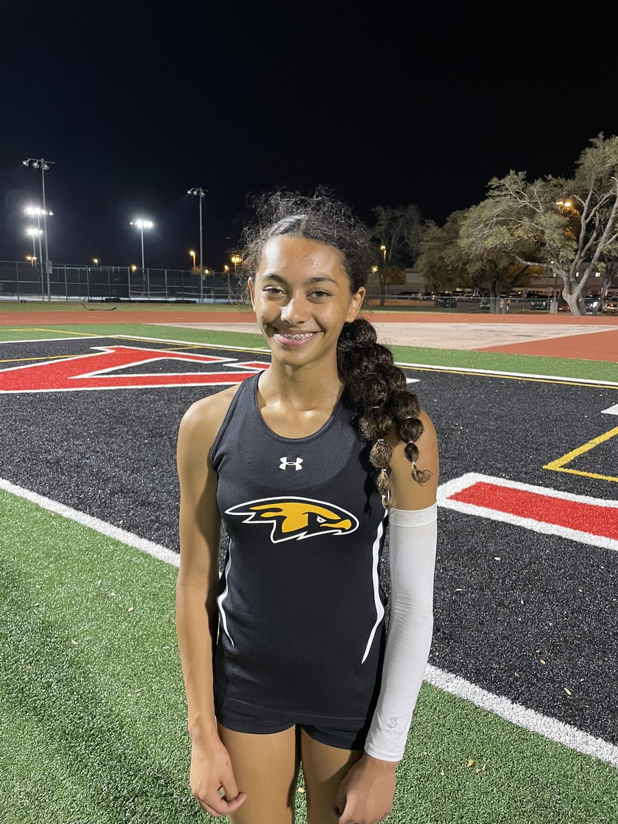 CoachGCalkins's tweet photo. Congrats to 8th grader Mya Harris, the new HMS record holder for the 200 meter dash. 
25.59 🔥🎉 https://t.co/rhpBsY5uFw