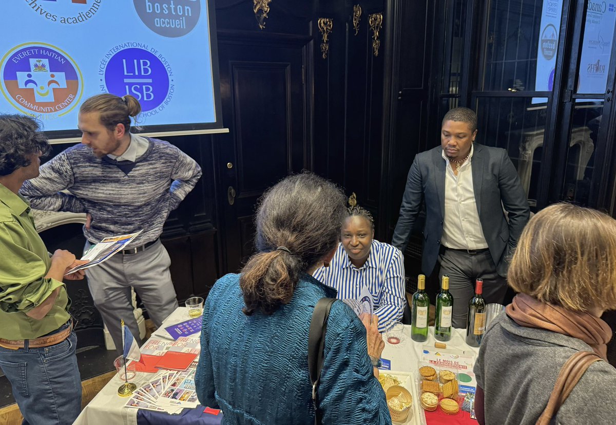 Francophonie month is kicking off with a bang! 🎉 Delighted to meet and exchange with New England's entire francophone community and share the consulate's activities. Check out this year’s program 👉 bit.ly/Francophonie-N…