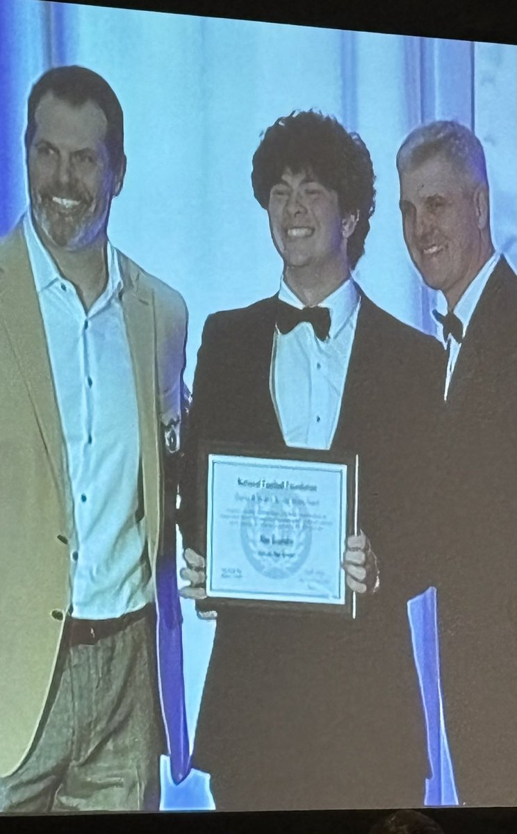 Gallatin Green Wave Football (@ghswavefootball) on Twitter photo <a href="/GHSWaveFootball/">Gallatin Green Wave Football</a> <a href="/AbeGoolsby1/">Abe Goolsby</a> receiving the “Charles W. Hawkins III High School Scholar-Athlete” certificate from @nfl hall of famer <a href="/HutchSevenSix/">Steve Hutchinson</a> and former @nfl qb <a href="/10kellyholcomb/">Kelly Holcomb</a> at the <a href="/NFFNetwork/">National Football Foundation</a> Middle TN Chapter. <a href="/GHSWaveFootball/">Gallatin Green Wave Football</a> <a href="/AbeGoolsby1/">Abe Goolsby</a> receiving the “Charles W. Hawkins III High School Scholar-Athlete” certificate from @nfl hall of famer <a href="/HutchSevenSix/">Steve Hutchinson</a> and former @nfl qb <a href="/10kellyholcomb/">Kelly Holcomb</a> at the <a href="/NFFNetwork/">National Football Foundation</a> Middle TN Chapter.