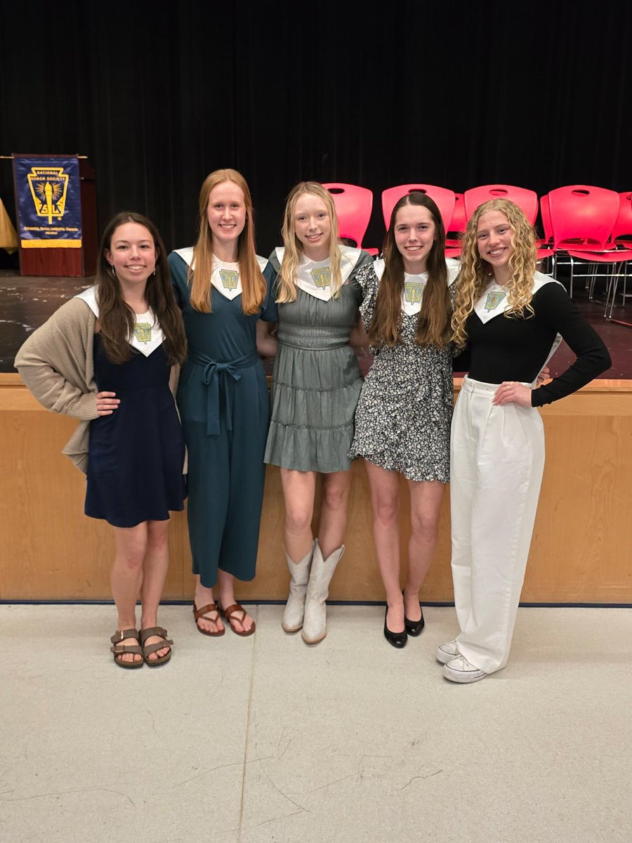 Rob@PPHSGirlsTrackXC tweet media