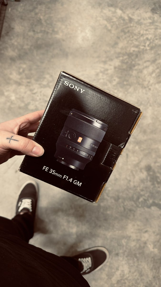 mikeoryanlane's tweet photo. Finally copped the G Master 35 https://t.co/OOqfbuxNdf