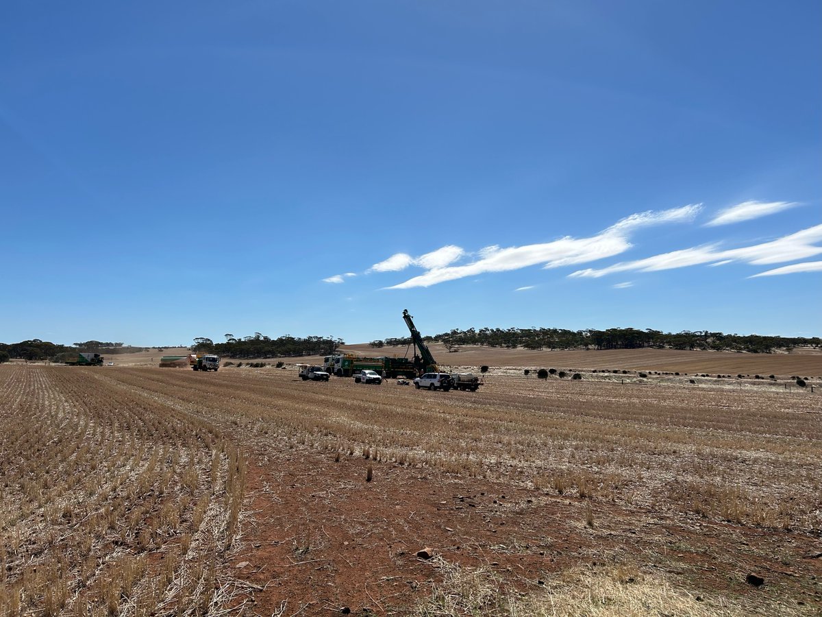 SultanResources's tweet photo. RC drilling at Sultan's Calesi magmatic #nickel prospect near Kulin, WA, is well underway, with Hagstrom Drilling on site.

#ASX  ⏩  https://t.co/CezbVQIjGo

$SLZ $SLZ.ax #ASXNews #exploration #mining 🇦🇺 https://t.co/33WaspOATA