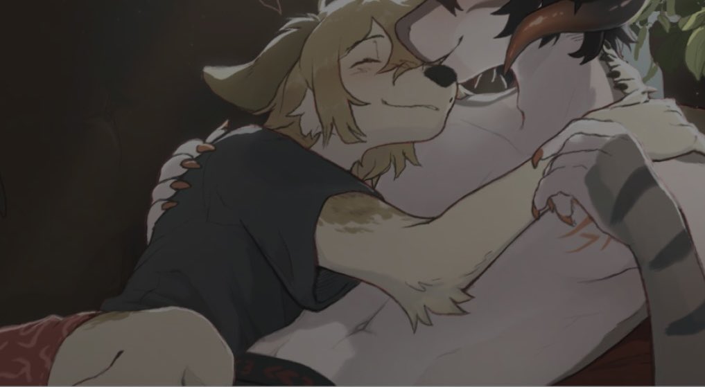 CLUMSYLILPUP's tweet photo. Late night cuddles with y/c is something he always looks forward to. https://t.co/ZxKPJL5NvB