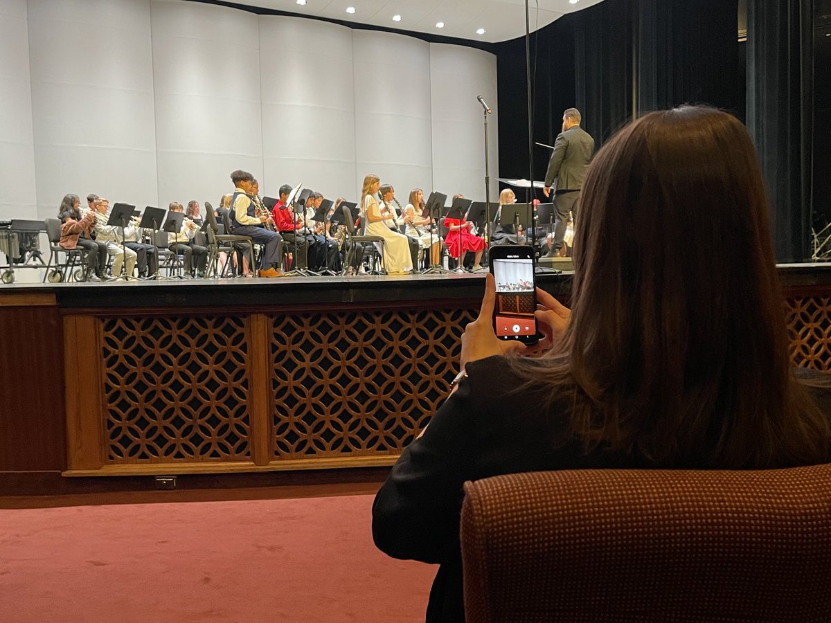 Jessica Edgar, Ed.D. (@jedgarirc) on Twitter photo Thank you, Angela Storey, for the coordination of all-things fine arts for <a href="/ChandlerUnified/">Chandler Unified School District</a> <a href="/CUSDIRC/">ChandlerUSD IRC</a> Thank you, Angela Storey, for the coordination of all-things fine arts for <a href="/ChandlerUnified/">Chandler Unified School District</a> <a href="/CUSDIRC/">ChandlerUSD IRC</a>