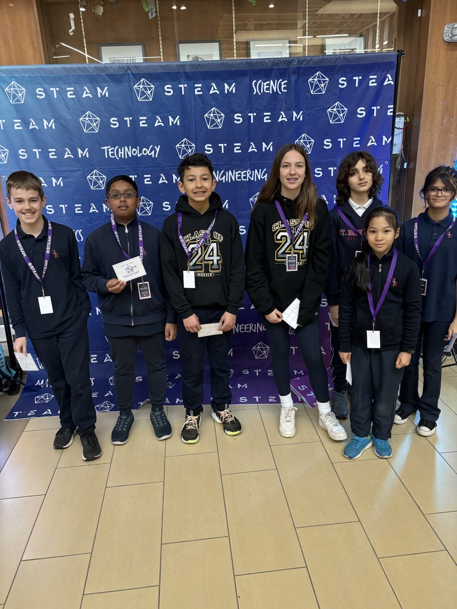 Thank you Mrs. Hanson & our amazing STEAM students for representing ⁦@stbernhcdsb⁩ at the HCDSB STEAM Showcase today ⁦@StFXSOS⁩. Great work!