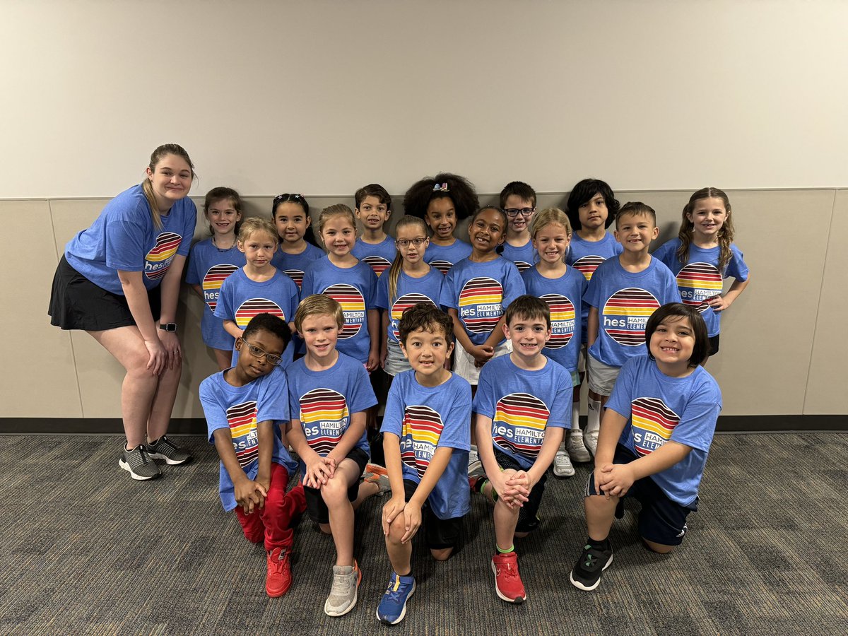 Steph99teaching's tweet photo. Field Day!! 🏆 @Hamilton_Lions https://t.co/tcKarSNI0l