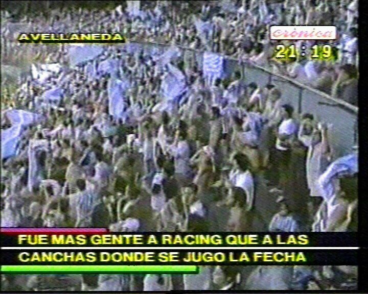 RacingManiacos's tweet photo. #DíaDelHinchaDeRacing 💙🙌🏼🎓

¡SI LLENAMOS NUESTRA CANCHA Y NO JUGAMOS! https://t.co/PQsIJU9CpZ
