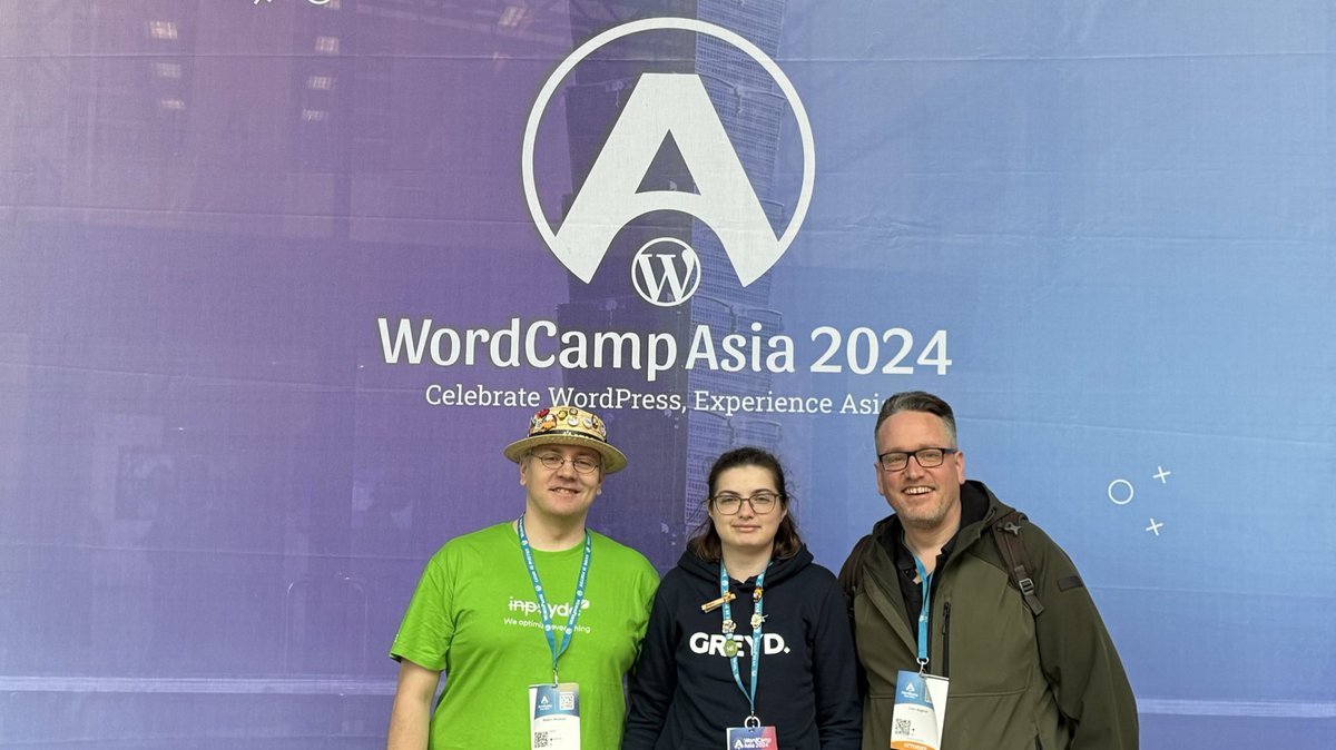 wp_sofa's tweet image. Da muss man um die halbe Welt fliegen um sich wieder zu sehen! 😜 Grüße vom #WCAsia