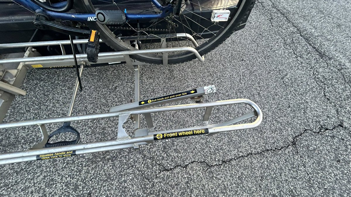  Pony 🏳️‍🌈🇺🇦 tweet media