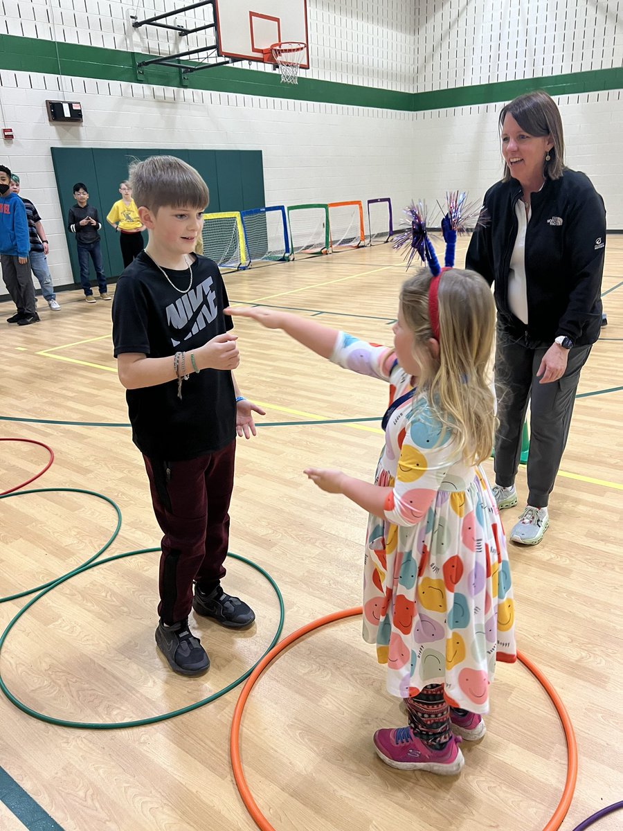 Congratulations to our very first Principal of the Day. This young lady saved 1,000 dojo points to earn a day with @JenniferMHumble. She visited classrooms, left positive notes for teachers, made copies, attended a few meetings and even spoke on the Grizzly Morning News. @YCSD