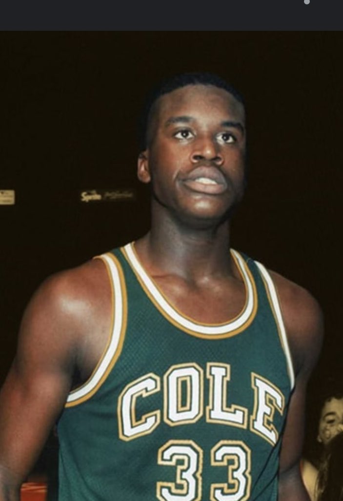 gabe_santana's tweet image. #March6th Sports Birthdays

#NBA 

-@MichaelFinley is 51

-@SHAQ is 52

-Eric ‘Sleepy’ Floyd is 64

#BillsMafia #klemmer #Clay #linkedindown #NationalGuard #Olsen #Miller #Henry #USMNT 
#ColeHS #TXHSBB #StateTournament 

@ksymradio  @klrn