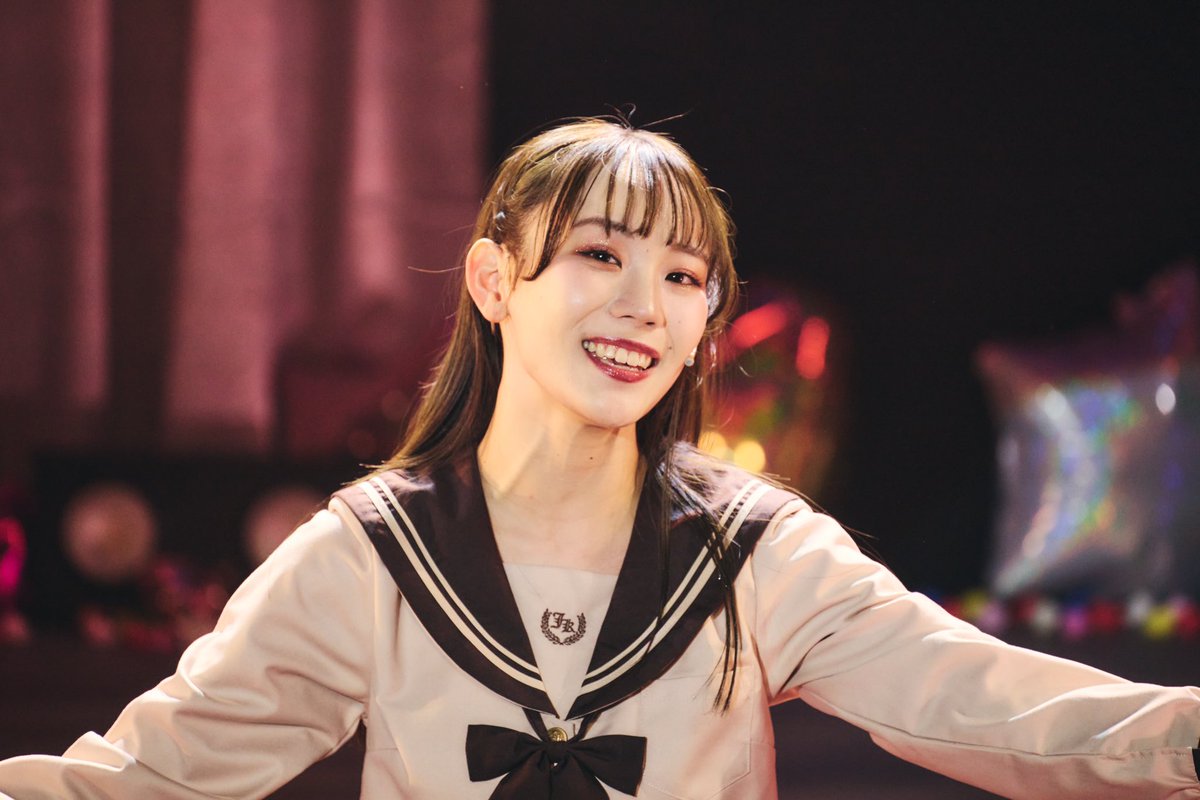 #バレ三 エマ役　#田中杏桂 🍫💕

主役という相当ハードな仕事をしながら
物販の管理、コンサートの立ち位置決めなどなど、他にも多くのタスクをこなしていた…

本当にすごいよ。本当に人間なのか？

#mpink の座長であり、母🤱
そしてみんなの永遠のアイドル様💕