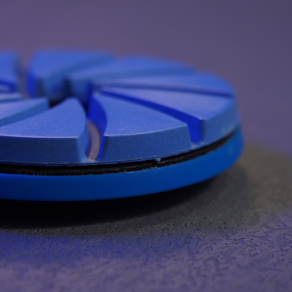 Linxing94398416's tweet image. Linsing polishing disc for stone edge polishing
#DiamondGrindingWheel #ResinGrindingWheels #DiamondProfilingWheels #CounterTopGrindingWheel #StoneEdgeGrindingTools #VacuumBrazedDiamondGrindingWheel #BrazedGrindingDisc #StoneGrindingTools #MarbleGrindingDisc #GraniteGrindingWheel