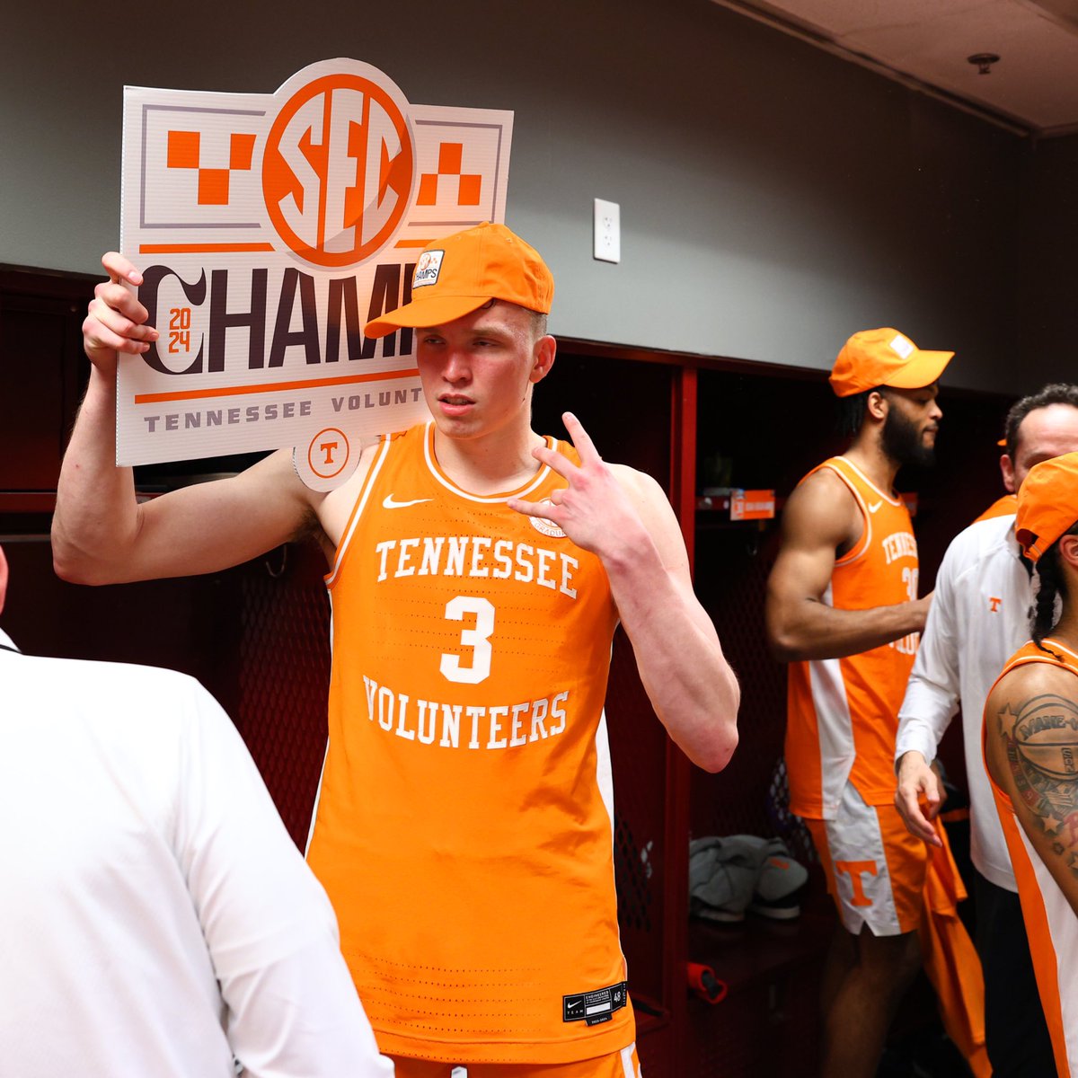 Vol_Hoops's tweet photo. and we’re not sharing it https://t.co/SvbvlK2k7O