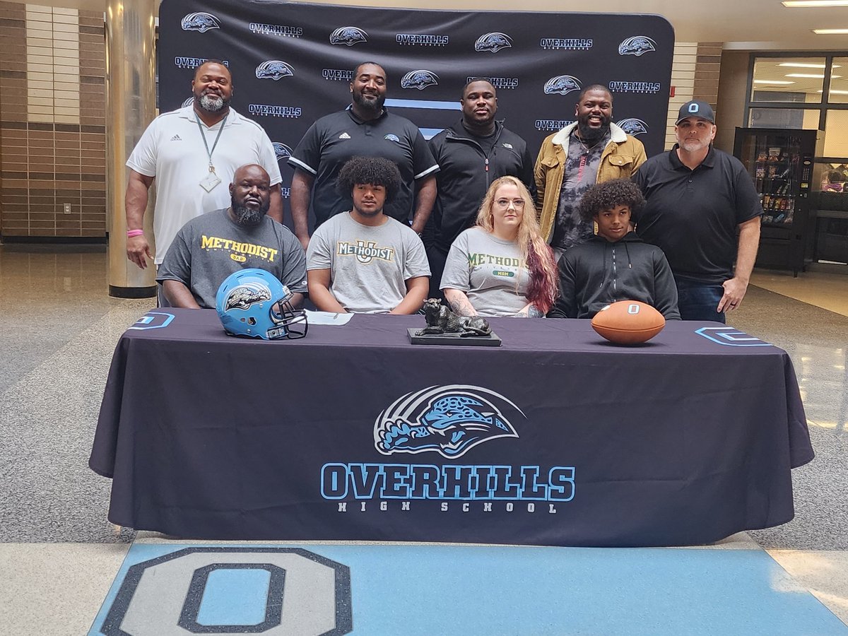 OverhillsHSFB's tweet photo. Congratulations to Jontez James Jr. for signing with the Methodist University Monarchs to play football.  We are so proud of JJ for making this decision.  #LEKATO #RISE2GREATNESS @Methodist_FB @kbbacon @JamesJontez @OCCoachJones @ohs_jaguars https://t.co/LDxUusxCgd