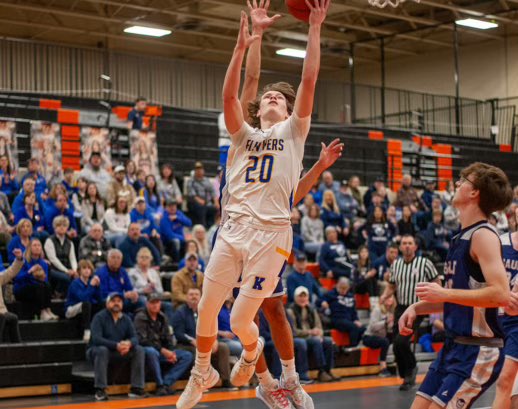 WIBlizzard2025's tweet photo. @FlivverBoys_BB and @WIBlizzard2025 PG @GrondinGavin with a big game in the #flivvers playoff win. Grondin led a 2nd quarter explosion where Kingsford pulled away, finishing with 27 points. @ny2lasports @Ny2laWisconsin @PHCircuit @Gibbs_Dan_ https://t.co/RgR9lSSHiH