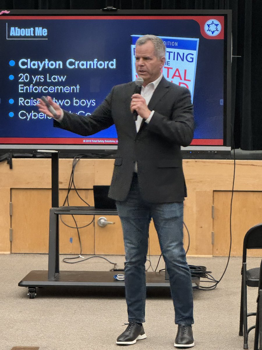 LakeElsinoreUSD's tweet image. Cyber Safety Cop, Clayton Cranford, is sharing important information with families about the Truth About Vaping, Marijuana, and Fentanyl. Talking to our children about drug use can be difficult, but it's critical to their health, safety, and success. cybersafetycop.com/downloads/