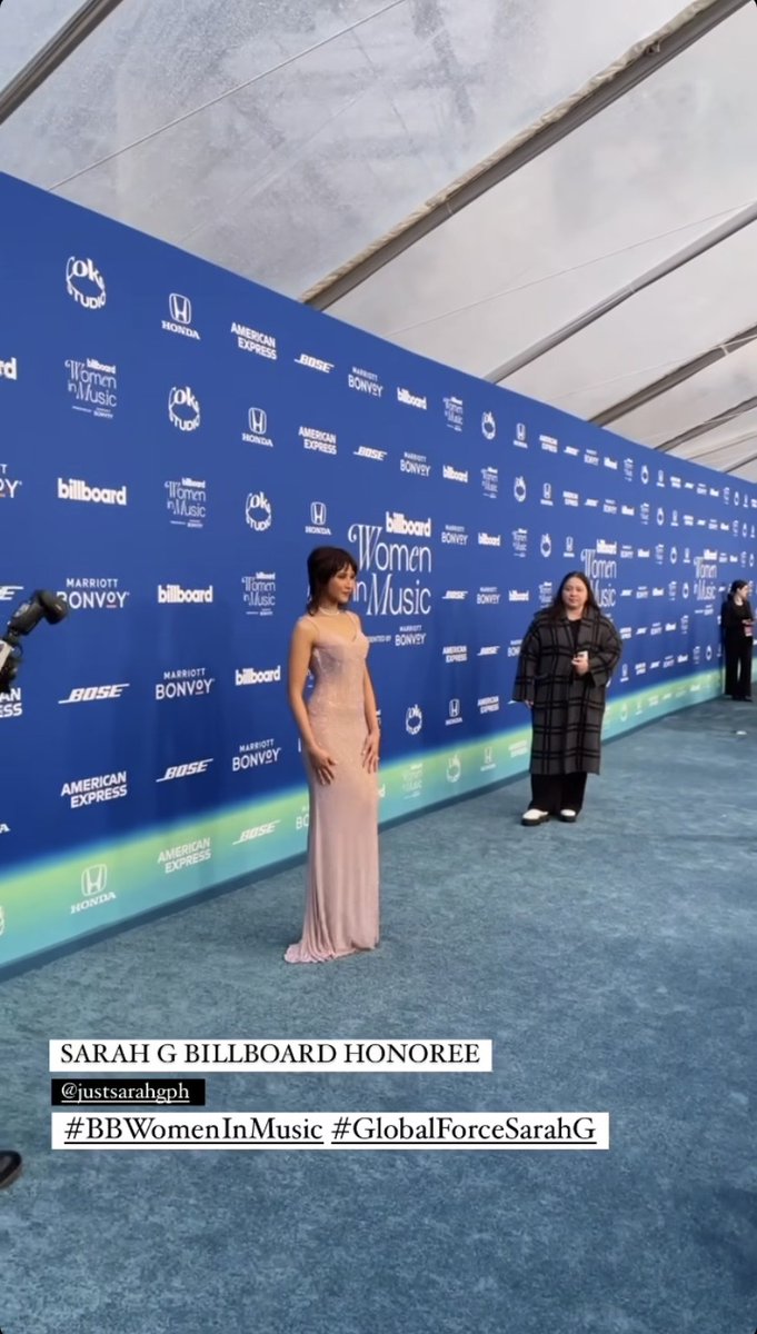 ABSCBNNews's tweet photo. "Popstar Royalty" Sarah Geronimo is now at the YouTube Theater in Los Angeles for the 2024 Billboard Women in Music Awards. 

Geronimo is among the international female artist honorees who will receive the Global Force award. #GlobalForceSarahG #BBWomenInMusic

(📷Courtesy: G Productions/Instagram)