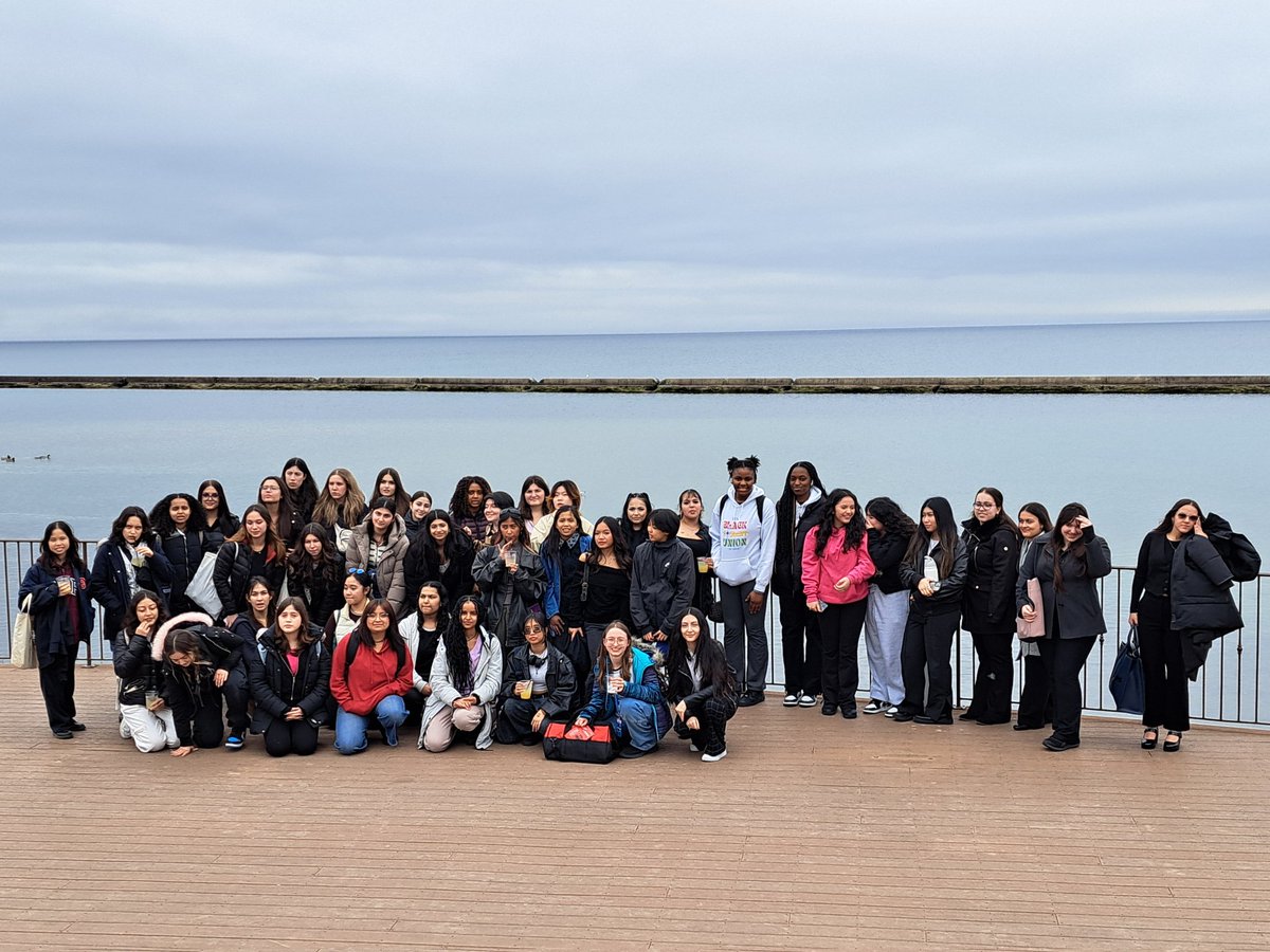 Celebrating International Women's Day with Loretto College at Build a Dream! Inspirational! 👏♀️💪 #InternationalWomensDay2024 #TCDSB #BuildADream @GilkinsonS