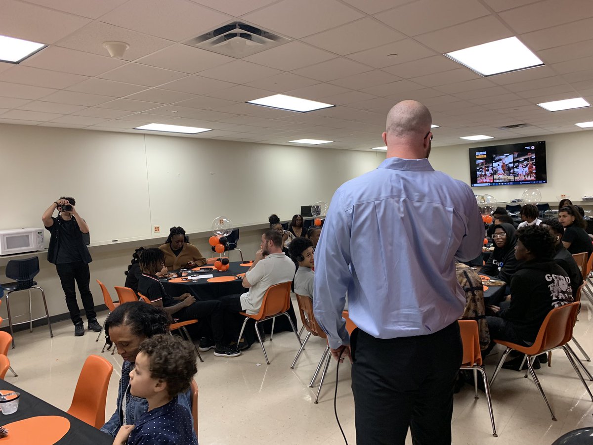 West Mesquite MBB tweet media