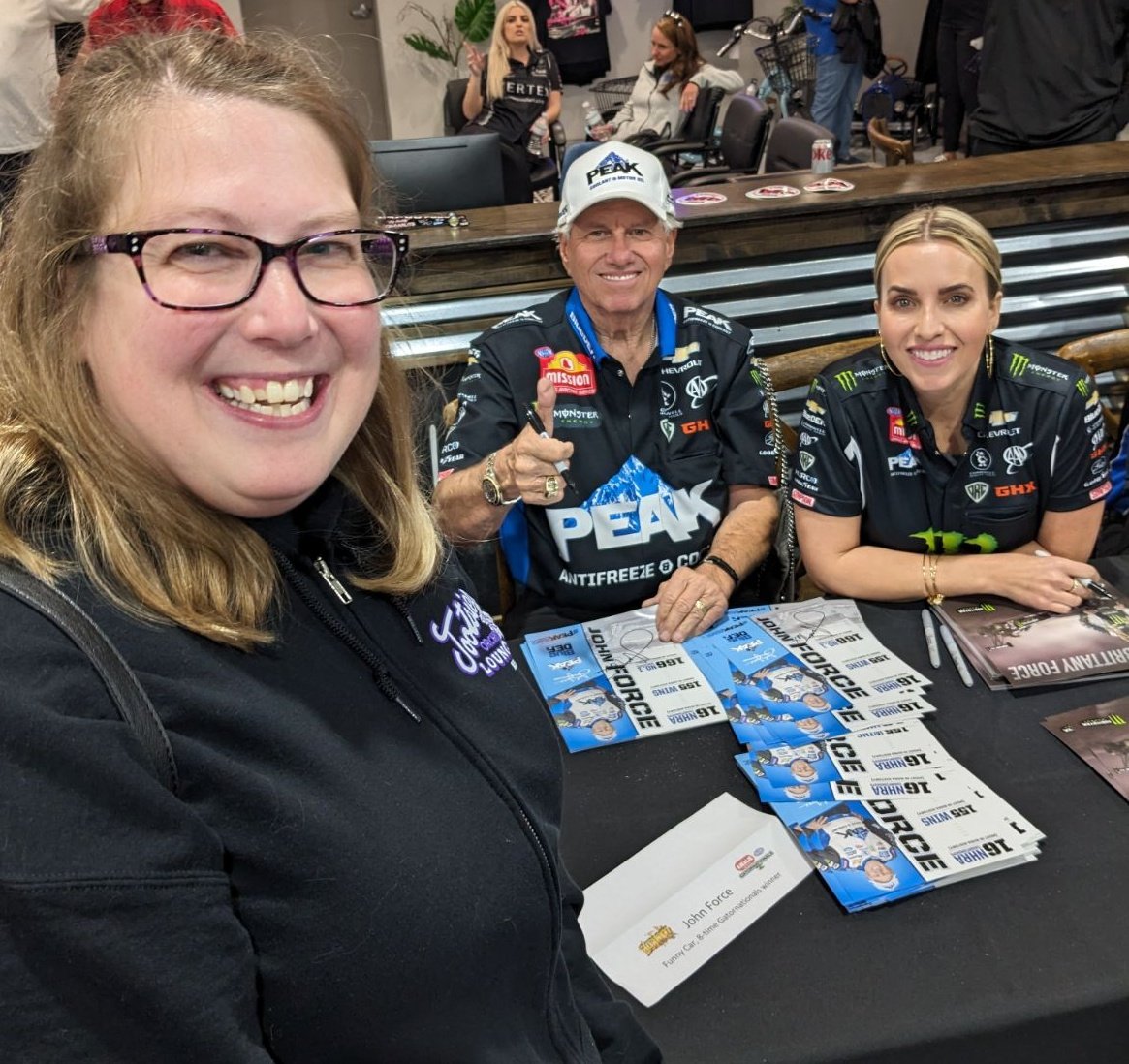 This was a lot of fun. Gatornationals Fan Fest right down the road at Burnyzz Speed Shop hosted by Ocala's own Josh Hart. Got to meet a ton of the biggest names in NHRA.