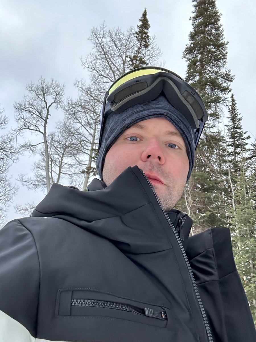 gradymarin's tweet photo. Just back from Aspen. The quiet and beauty there provided a much-needed moment for reflection and renewal. Feeling recharged and inspired to tackle our collective challenges with fresh perspectives. #Leadership #Renewal #Vision https://t.co/uogpnSgQQZ