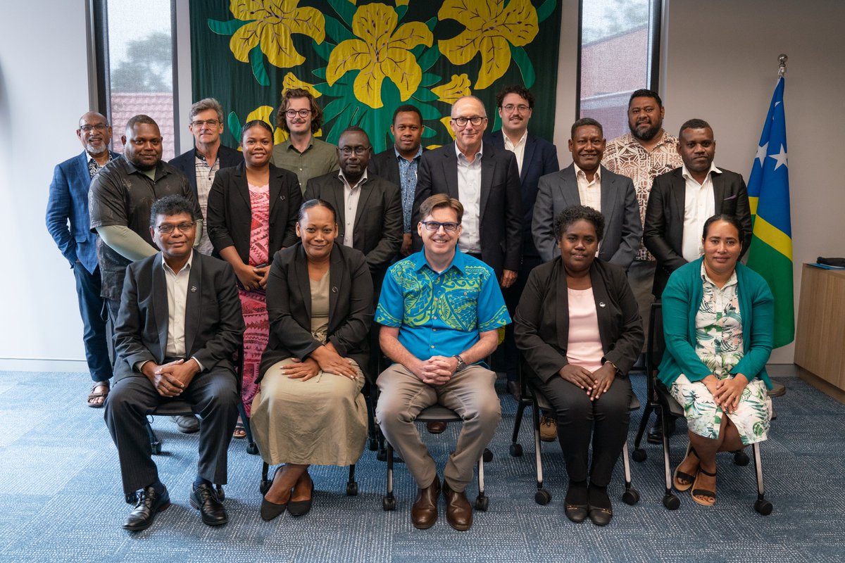 PSC_ANU's tweet photo. 🇸🇧🇦🇺 A reunion of friends! Hosting a delegation from the Solomon Islands Government for a Pacific security roundtable was a privilege. Academics from @ourANU, including James Batley, @georgejkcarter and @stephenrhowes, joined the practical discussions. https://t.co/WfxReZrl9o