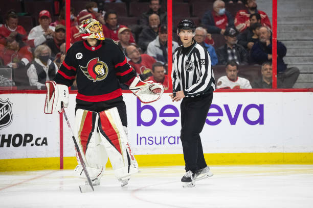 ScoutingTheRefs's tweet photo. Ottawa Senators vs. Anaheim Ducks get refs Chris Rooney (#5) and Chris Schlenker (#3) with Shandor Alphonso (#52) and Kyle Flemington (#55) on lines
https://t.co/OWnNCwU6vE
@Senators @AnaheimDucks #GoSensGo #FlyTogether #OTTvsANA https://t.co/nMncXAKhUB