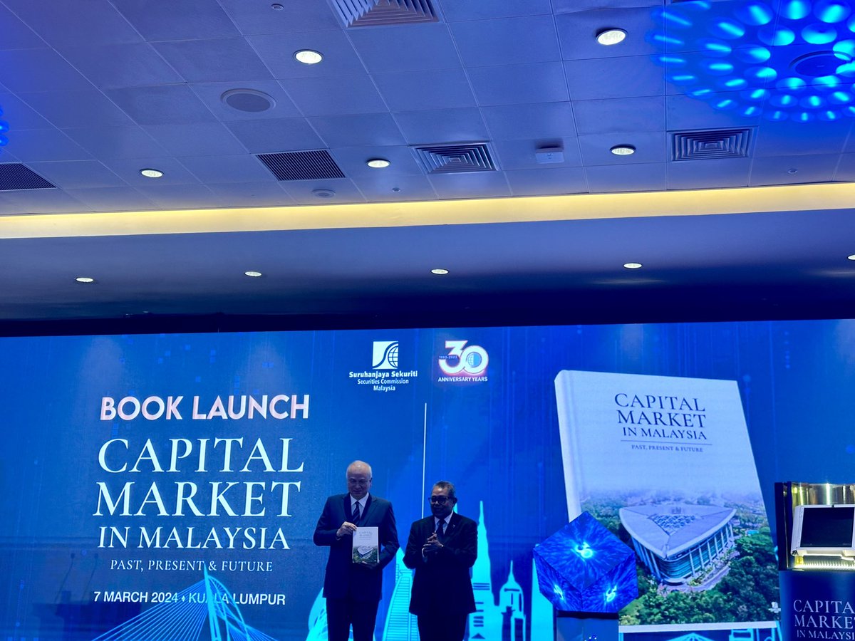 At the Securities Commission,Bukit Kiara to attend the book launch of “Capital  Market In Malaysia - Past, Present & Future “ by His Royal Highness Sultan  Nazrin Muizzuddin Shah, Sultan of Perak.