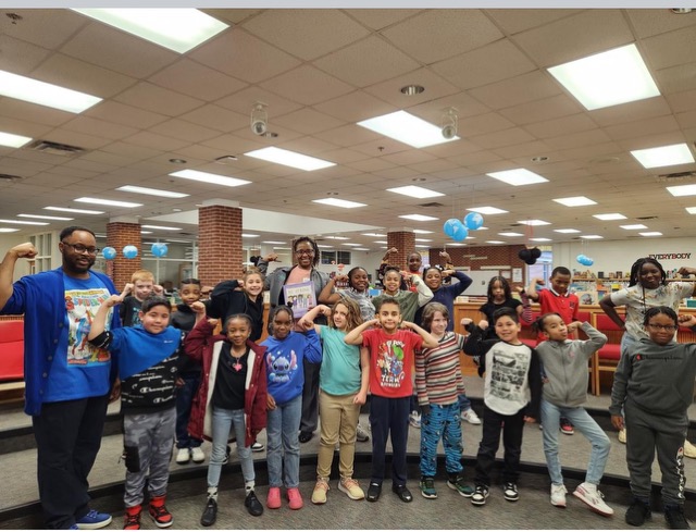 'Reading to the Rescue' for day 2 of Read Across America Week. A special thanks goes to Councilwoman Yolanda Barber from @stockbridgecity for visiting our students and teaching them importance of being strong in everything they do.