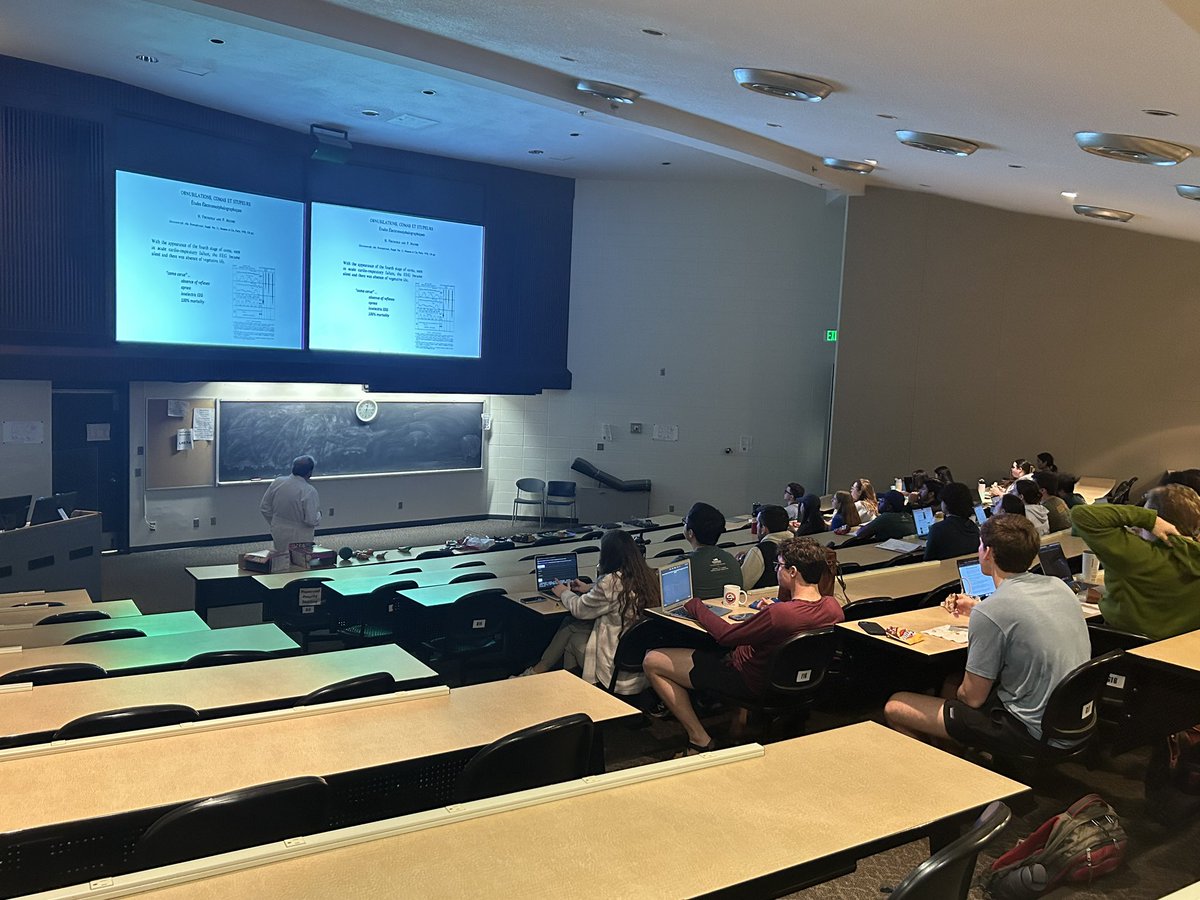 Thank you, Dr. Hoopes, for speaking to us on the topic “Ethics of Brain Death and Heart Transplant.” We learned so much from your perspective on ethical dilemmas and your expertise in the history of heart transplantation. 👏🏼👏🏼 <a href="/UABSurgery/">UAB Surgery</a> <a href="/UABCVI/">UAB Cardiovascular Institute</a> <a href="/uabctsresidency/">UAB Cardiothoracic Surgery</a>