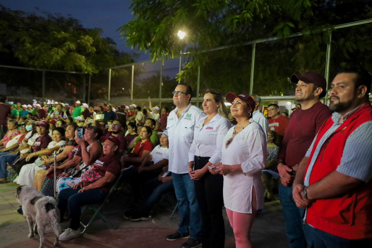 NMSNOMAMES's tweet photo. HUACHO SE HACE PRESENTE EN EL FRACCIONAMIENTO VERGEL DE MÉRIDA. https://t.co/tWgcfp2FcT