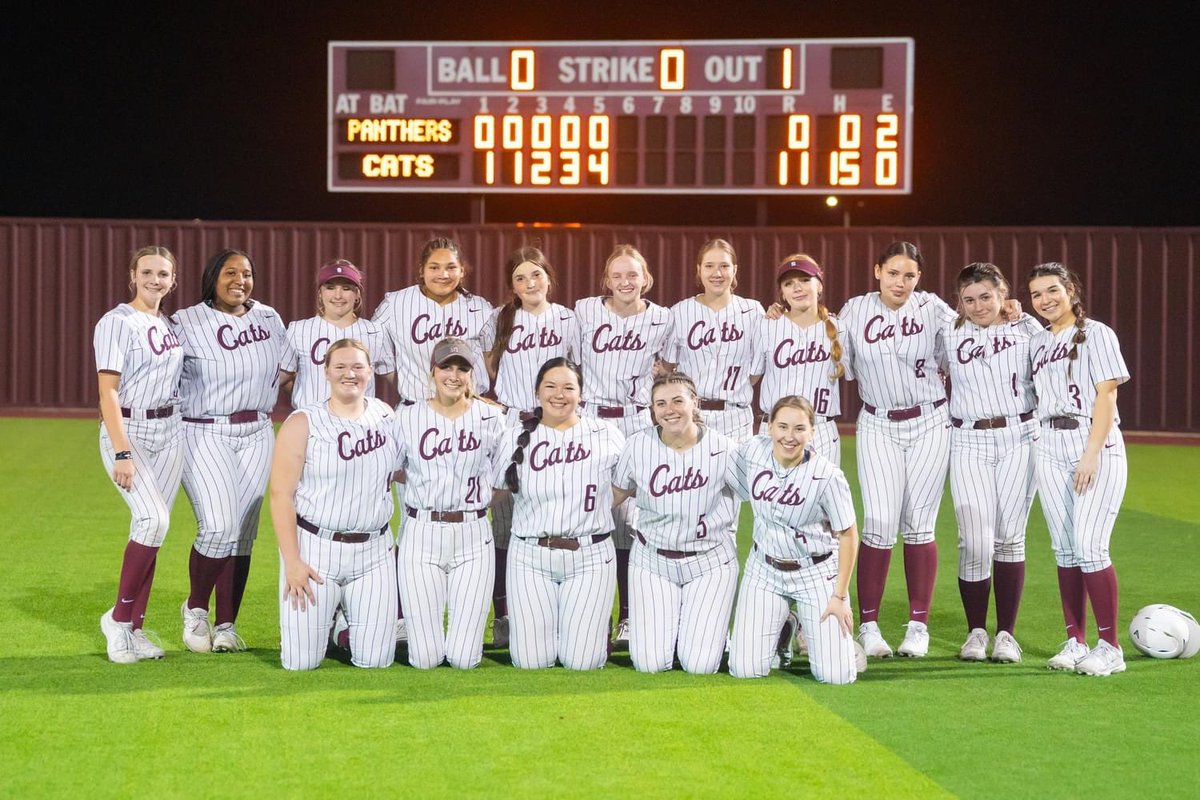Big TEAM win tonight for these girls! We had a shutout on the mound by Madison Jarvis and a 15-hit night for the Lady Cat hitters, including Bailey Miller going 3 for 4. On to the next one!!
