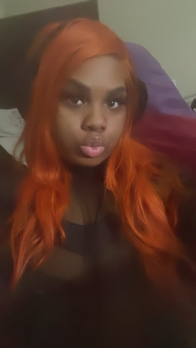 ItsDessAgain's tweet photo. Ohhh I forgot i had a birthday to post about 😭🧡, #prettypisces💋 https://t.co/LQ3BHB8XLC