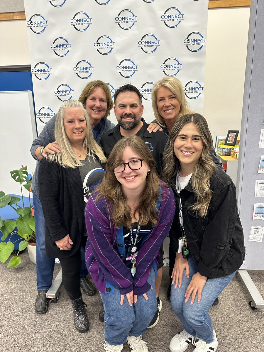✨Happy Celebration of Learning Day for Trimester 2✨ 👏🏽Meet our staff! #independentstudy #hybridlearning @powayunified @PUSDinnovate #powayunified #pusd #weareconnectacademy