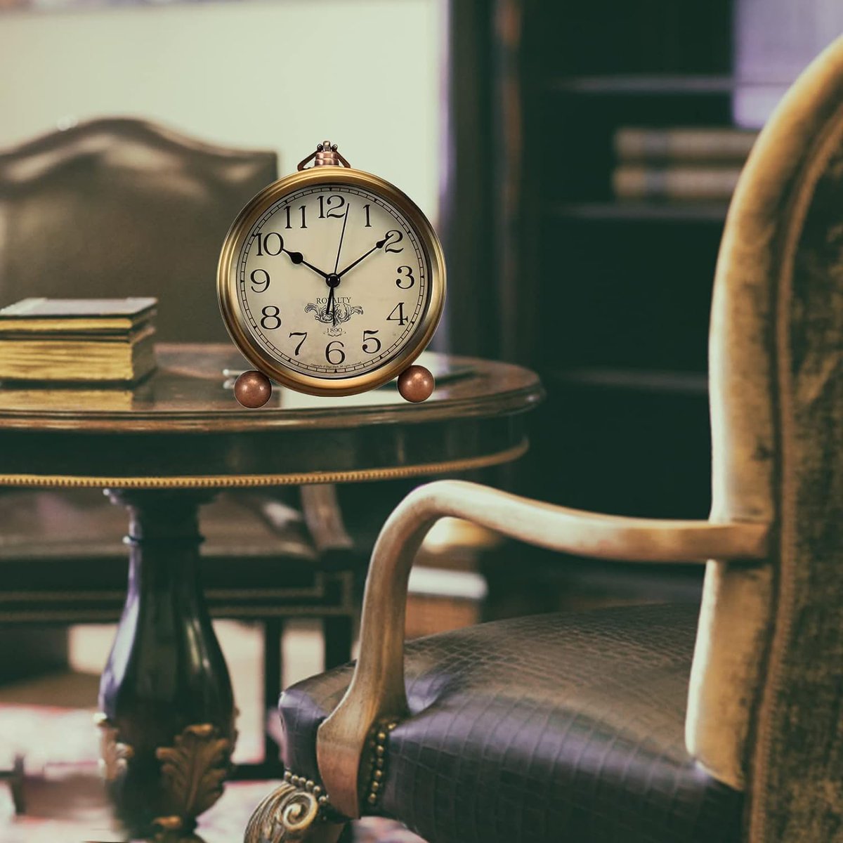 CrazySalesAus's tweet image. Golden Table Clock, Retro Vintage NonTicking Table Desk Alarm Clock (Arabic) bit.ly/49Bxf4g #clock #tableclock #desktop #retro #nontick #alarmclock #homedecor