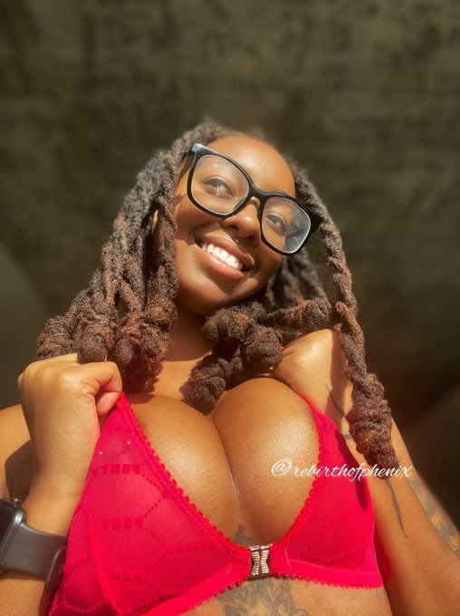 happy and horny 🤭 https://t.co/26A2uxs4g8