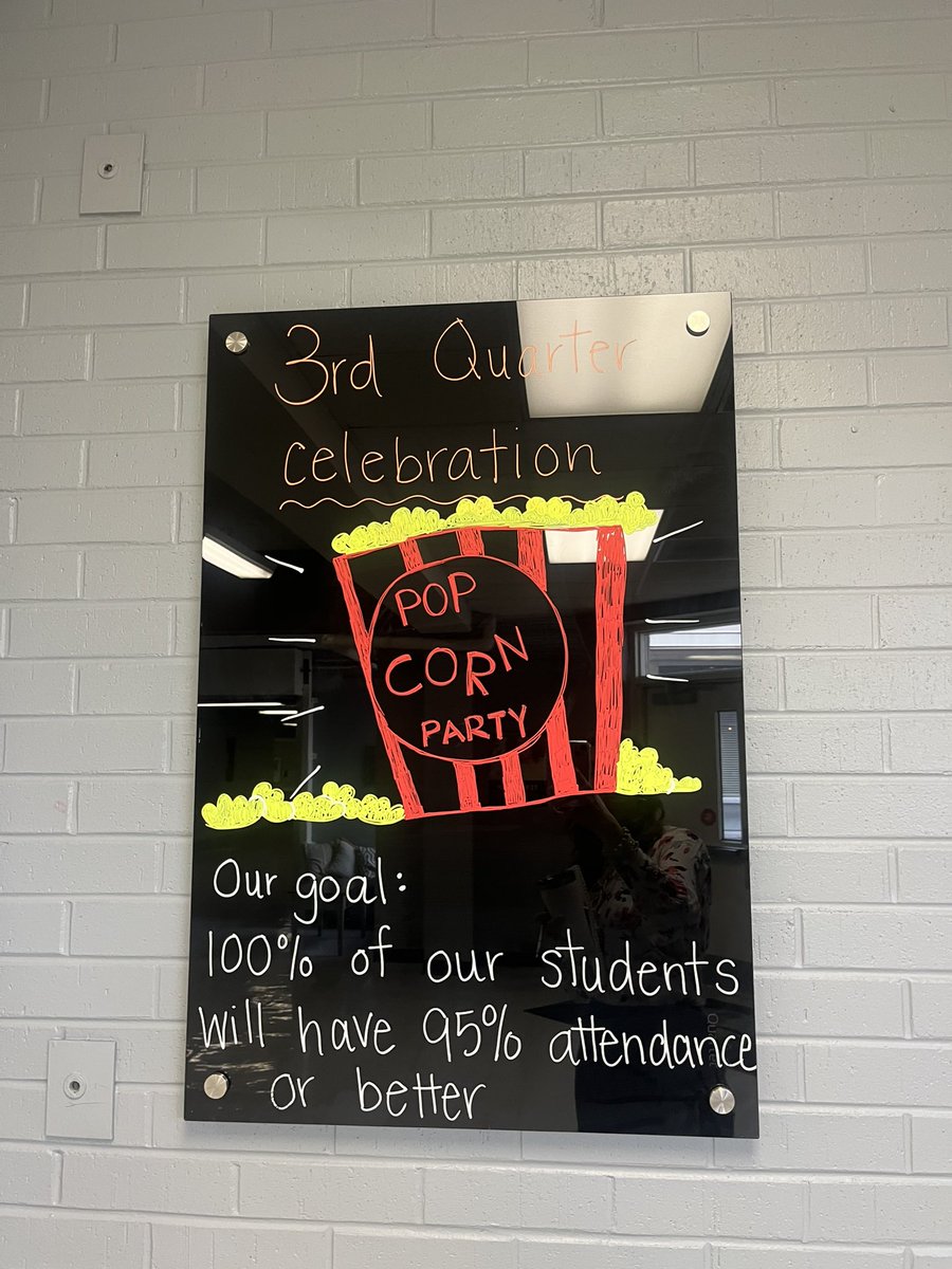 Beth Engelhart tweet media