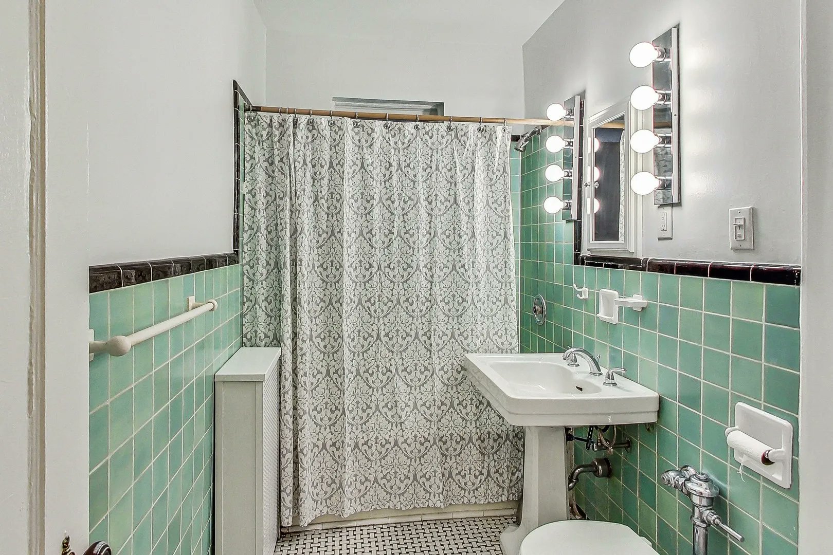 1930s Bathroom Tile Subway Bathroom Tile Ideas: 10 Best Tiles For