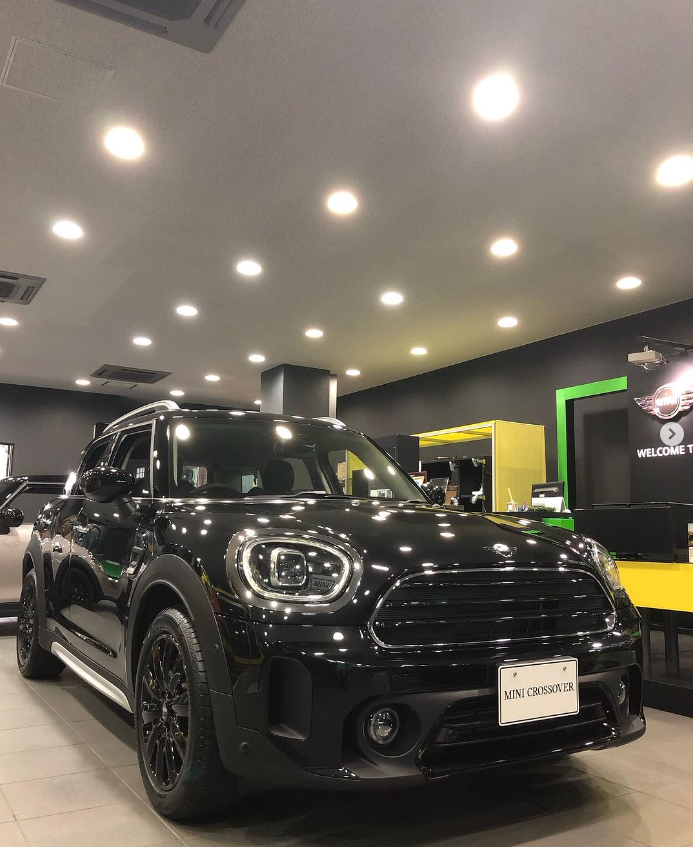 GlanzMini's tweet photo. 【MINI松戸】
MINI松戸の展示車のご案内です!
MINI COOPERD CROSSOVER
渋いオールブラック仕様となっております。
シックでかっこいいMINIで販売もしております!
お問い合わせ、ご来店をお待ちしております🙇
#mini #minicooper #minicooperd #minicrossover #f60 #f60mini #mini松戸 https://t.co/mAfjaHPYzJ