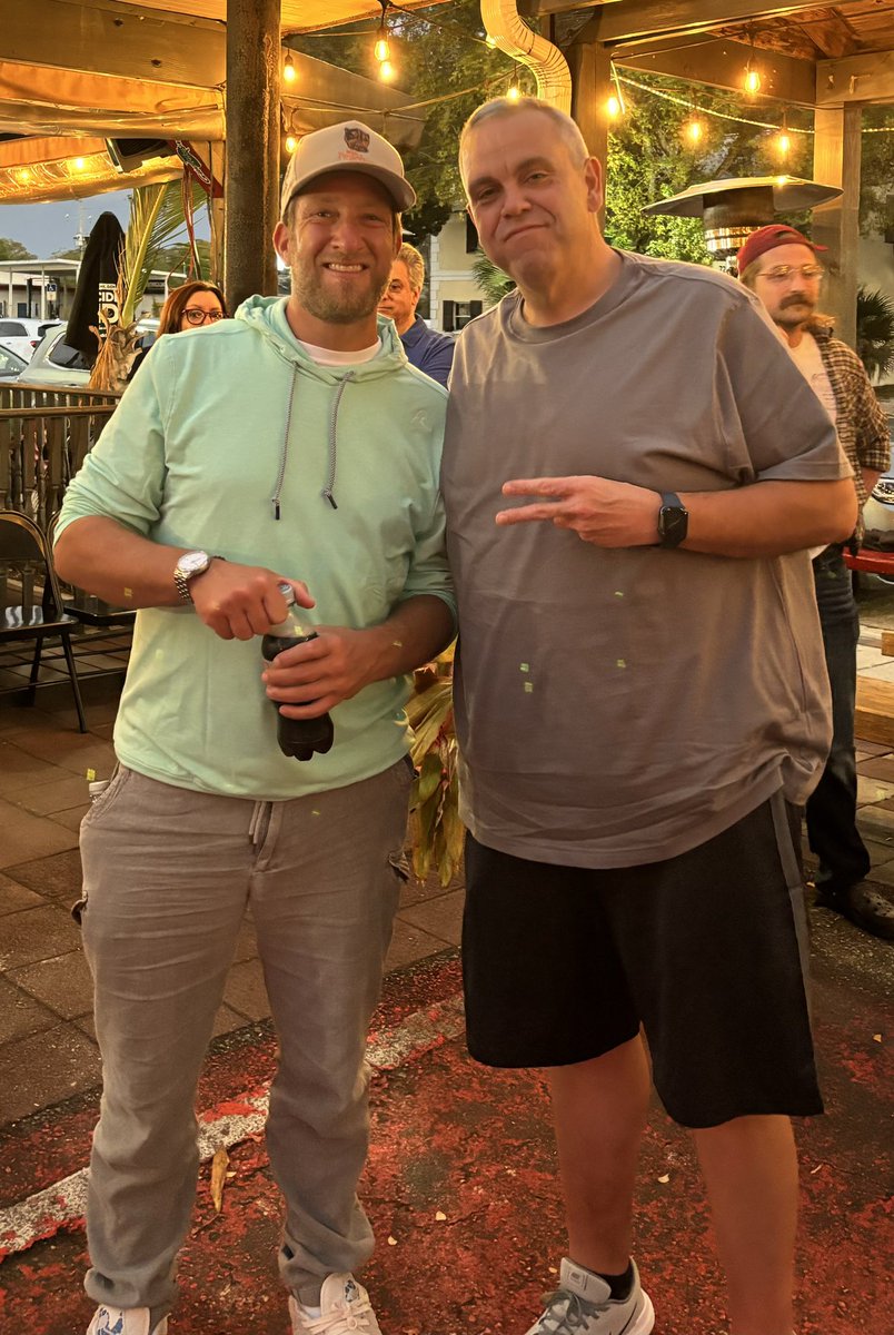 AdamBomb64's tweet photo. @stoolpresidente Would’ve preferred a picture with Miss Peaches tonight, but this will have to do. #onebite #welcometotheharbor https://t.co/CYogh54w4w
