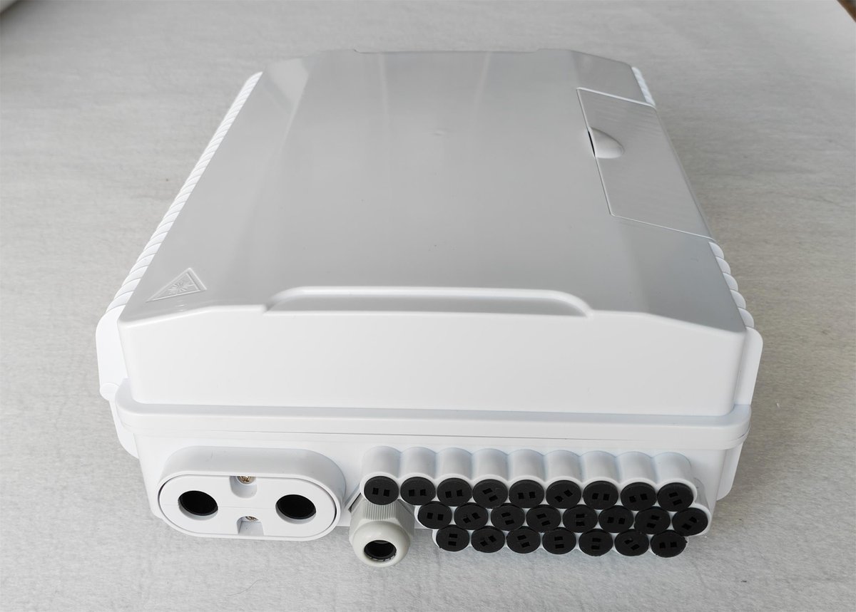Bess_Huo23279's tweet photo. #FTTHbox #ODP #OTB #ATB
24C ODP OTB FTTH box fiber optic terminal box ABS white color
1.) YHT PN : OTB-P068
2.) Materails : ABS
More ODP inquiry,pls let me know : yhtb@szyht.com.cn https://t.co/r89qpeGbAt